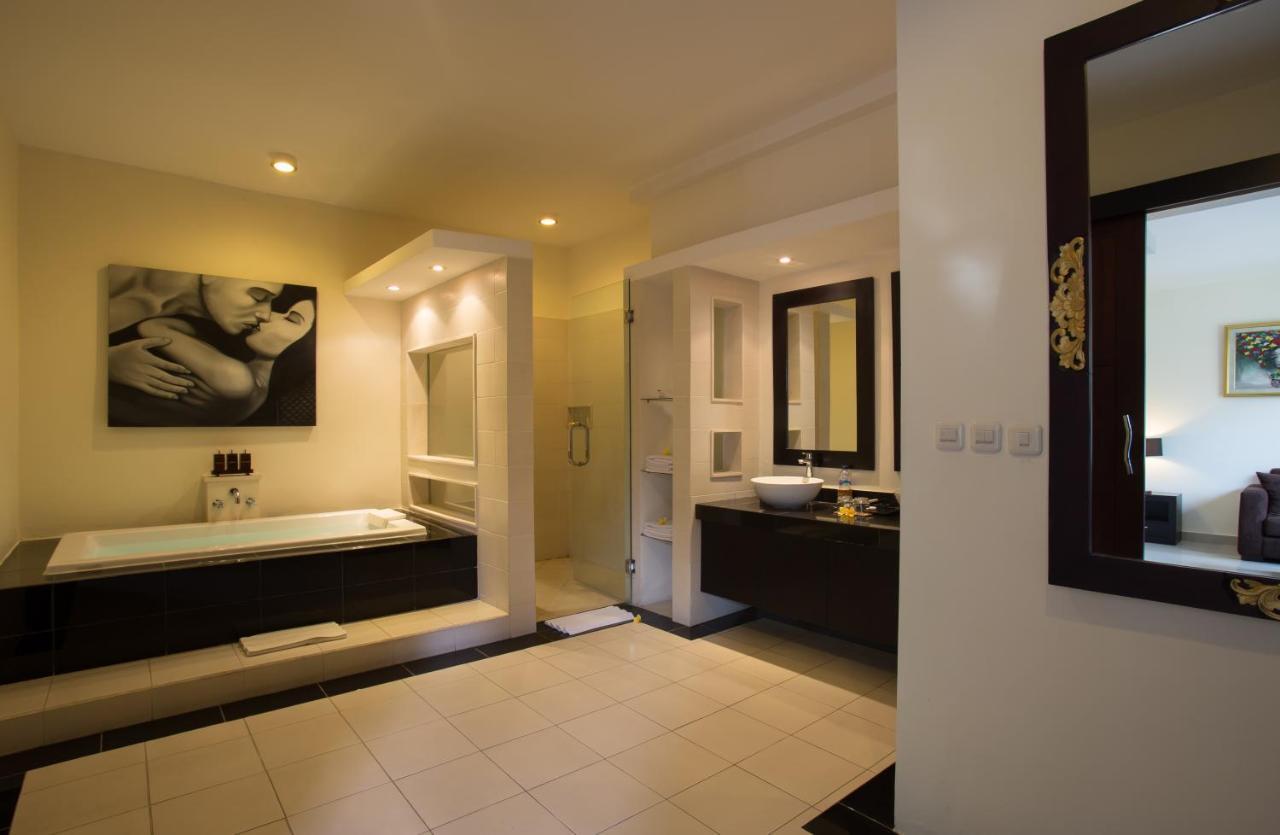 Bali Yubi Seminyak (Bali)